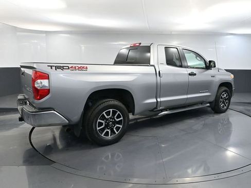 Used 2015 Toyota Tundra SR5 image 4
