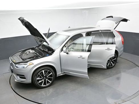 Used 2023 Volvo XC90 B6 Plus AWD/4WD image 52