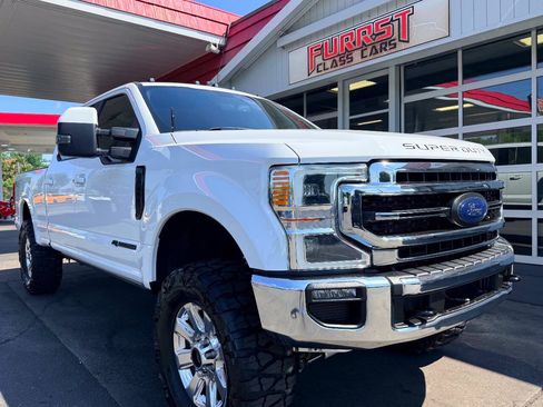 Used 2022 Ford F250 Lariat w/ Lariat Ultimate Package AWD/4WD image 16