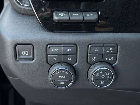 New 2026 Chevrolet Silverado 1500 ZR2 AWD/4WD image 18