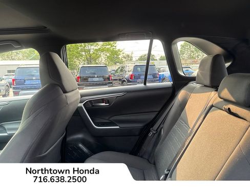 Used 2023 Toyota RAV4 SE w/ Weather & Moonroof Package AWD/4WD image 21