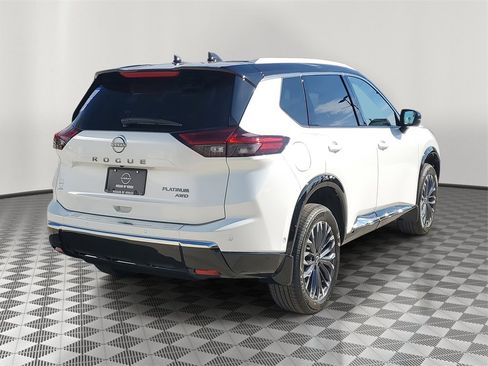 New 2026 Nissan Rogue Platinum w/ Tech Package image 2