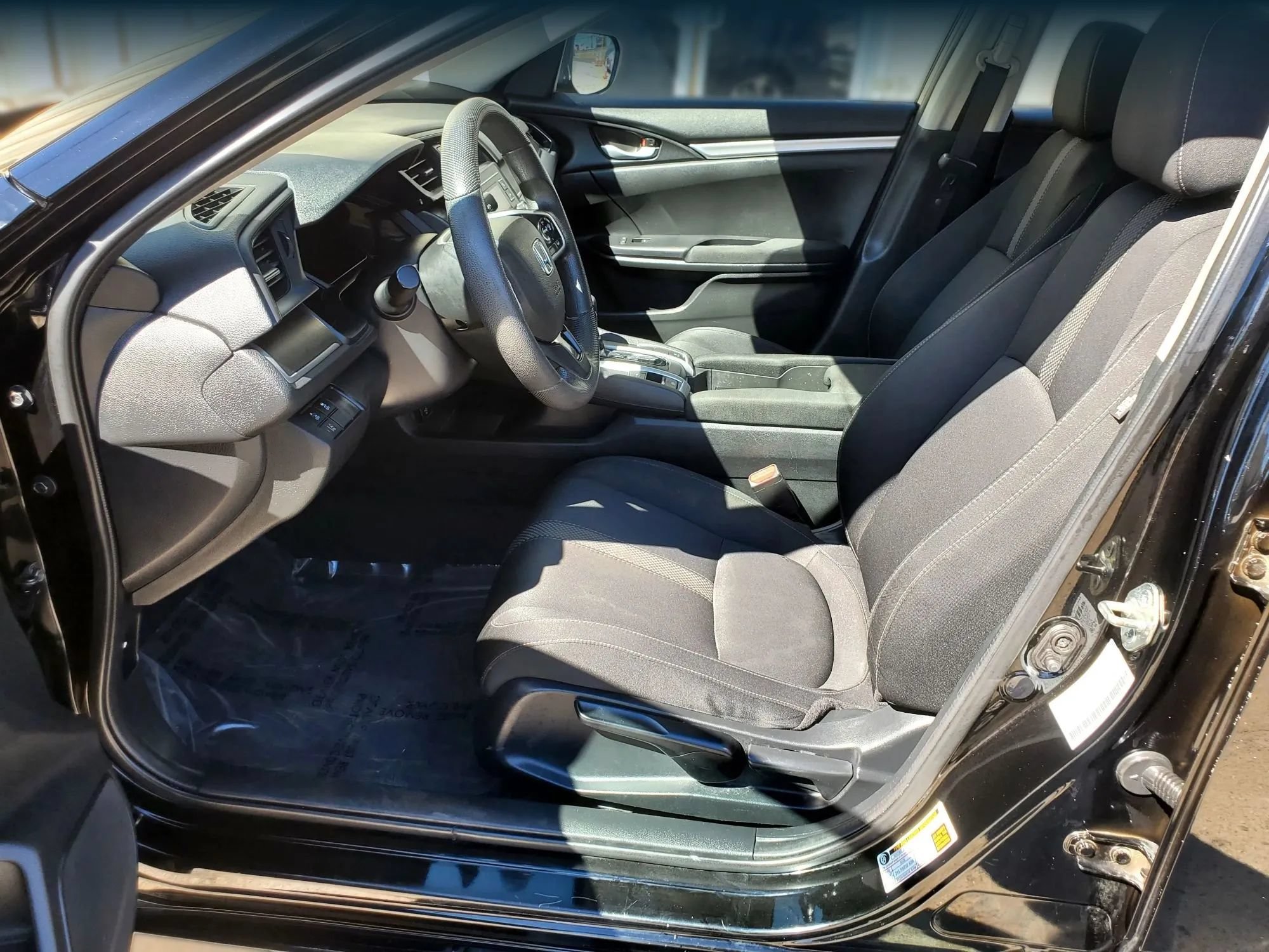 Used 2020 Honda Civic LX image 32