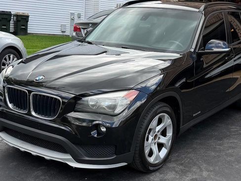 Used 2015 BMW X1 sDrive28i RWD image 1