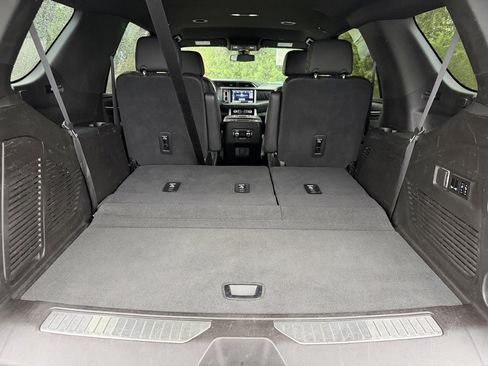 Used 2021 GMC Yukon Denali image 22