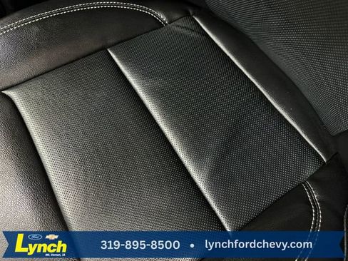 Used 2023 Ford Explorer Limited w/ Limited Technology Package image 9