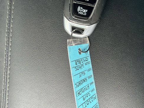 Used 2019 Hyundai Santa Fe SEL image 30