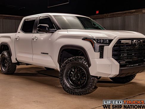 Used 2026 Toyota Tundra Limited image 1