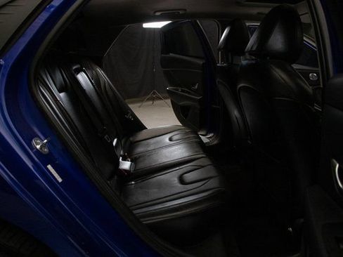 Used 2023 Hyundai Elantra Limited w/ Cargo Package FWD image 18