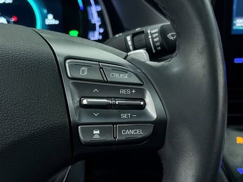 Used 2021 Hyundai Ioniq Limited image 23