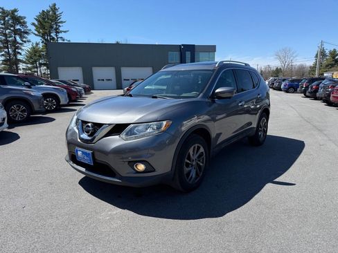 Used 2016 Nissan Rogue SL w/ SL Premium Package AWD/4WD image 2