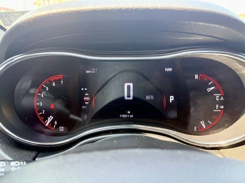 Used 2014 Dodge Durango R/T w/ Technology Group AWD/4WD image 32