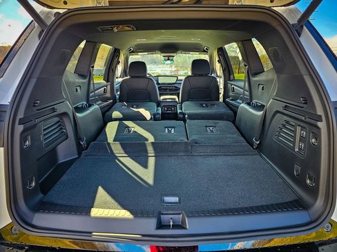 New 2026 Buick Enclave Sport Touring w/ Power Package image 40