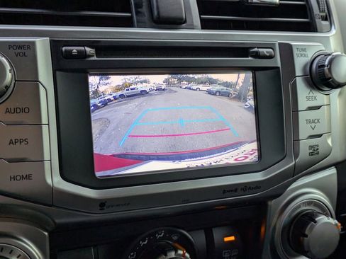 Used 2018 Toyota 4Runner SR5 image 23