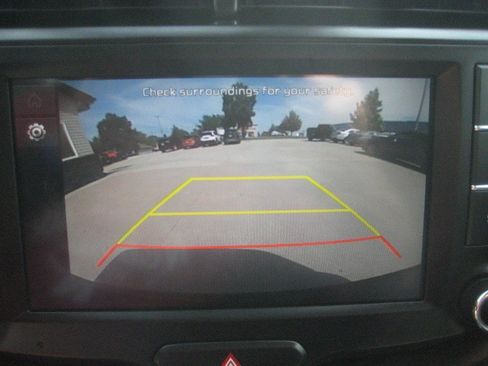 Used 2025 Kia Soul LX w/ LX Technology Package FWD image 22