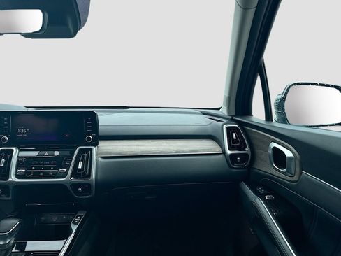 Certified 2023 Kia Sorento SX Prestige AWD/4WD image 25