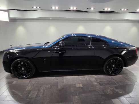 Used 2019 Rolls-Royce Wraith image 3