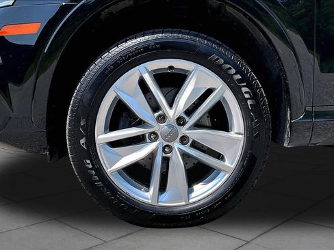 Used 2016 Audi Q3 2.0T Premium Plus w/ Technology Package AWD/4WD image 11