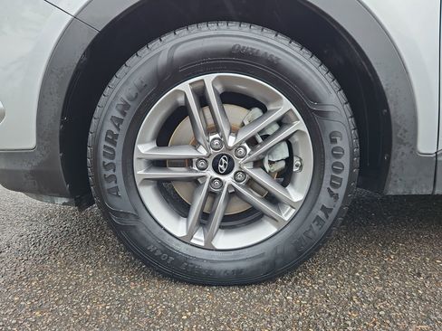 Used 2018 Hyundai Santa Fe Sport image 31