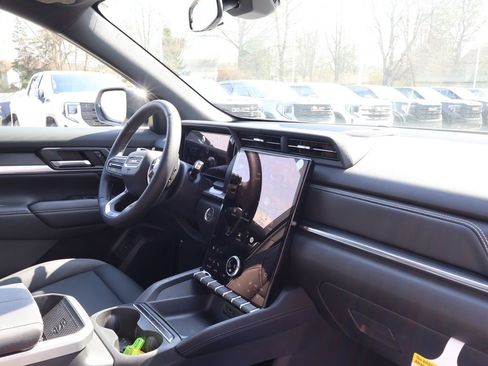 New 2026 GMC Terrain Elevation image 36