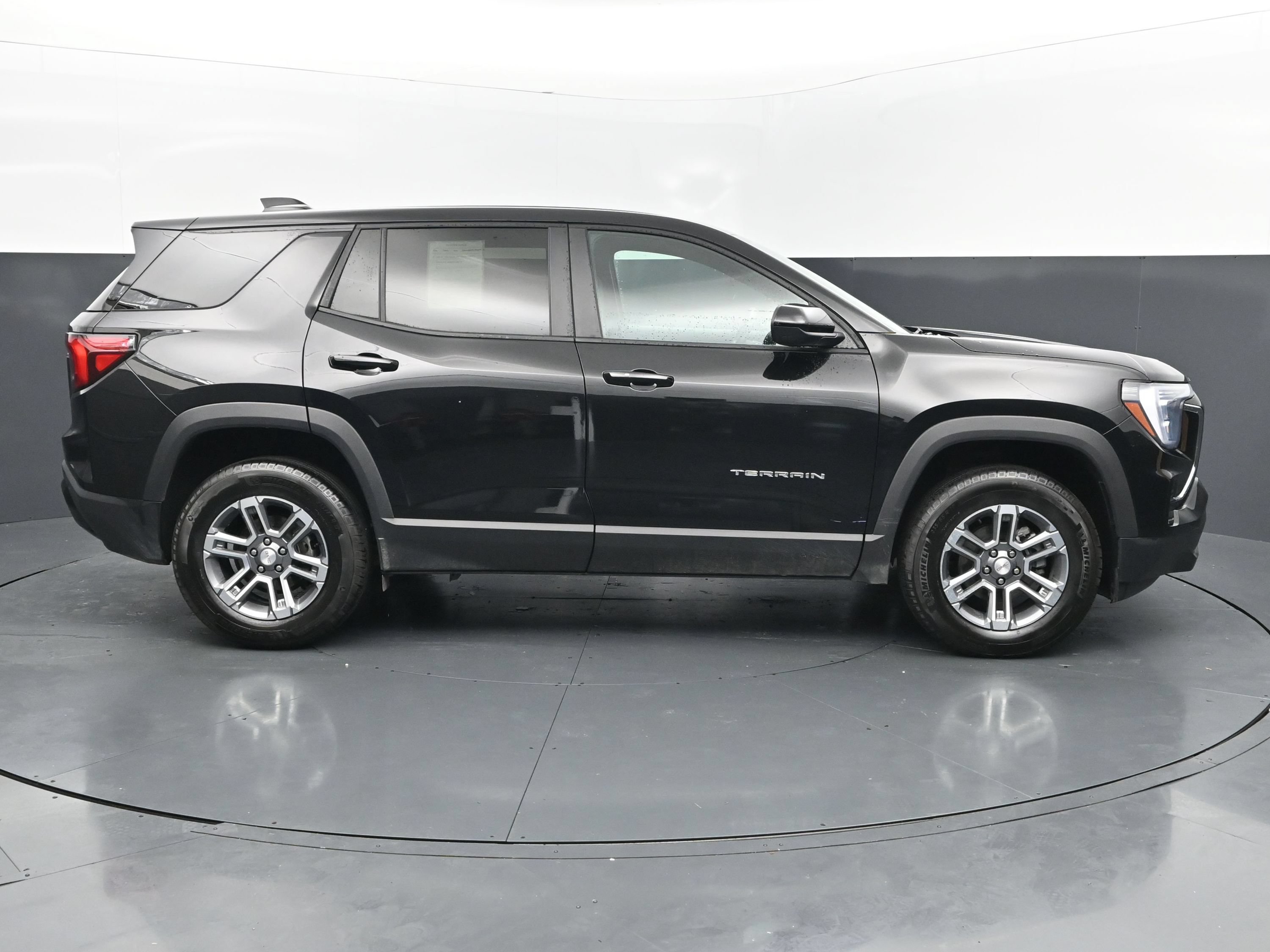 Used 2026 GMC Terrain Elevation FWD image 6