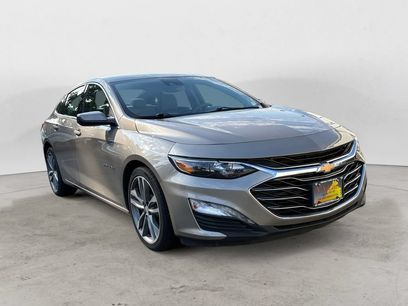 Used 2025 Chevrolet Malibu LT