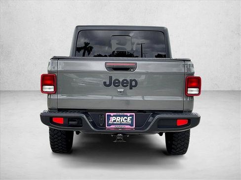 Used 2021 Jeep Gladiator Sport AWD/4WD image 4