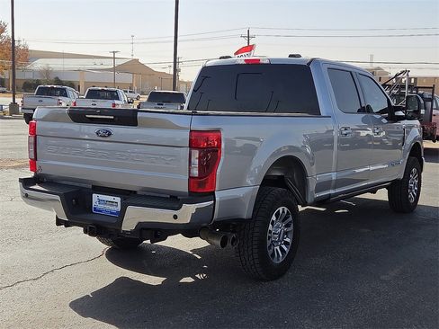 Certified 2022 Ford F250 Lariat w/ Lariat Ultimate Package image 5