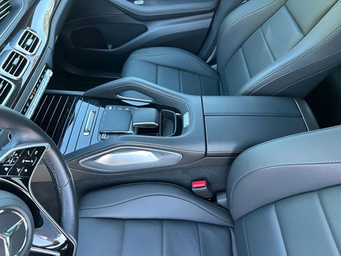 Used 2025 Mercedes-Benz GLE 350 4MATIC image 21