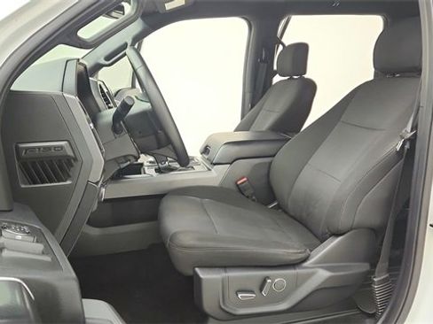 Used 2018 Ford F150 XLT w/ Equipment Group 302A Luxury image 18