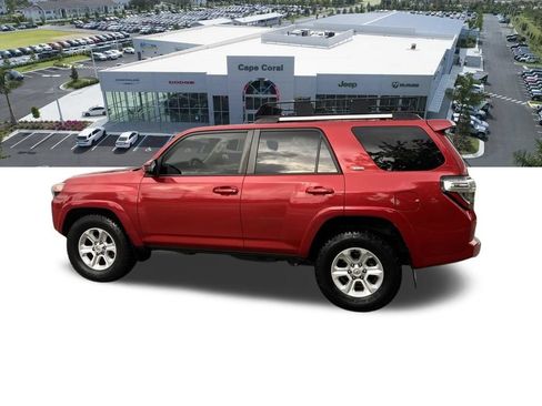Used 2022 Toyota 4Runner SR5 RWD image 6