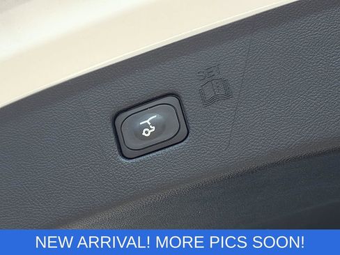 Used 2023 Ford Edge SEL w/ Convenience Package AWD/4WD image 22