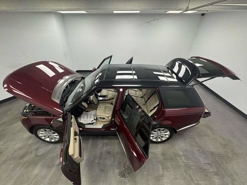 Used 2015 Land Rover Range Rover HSE AWD/4WD image 17