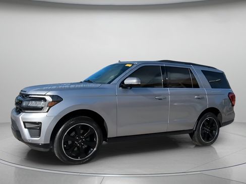 Certified 2023 Ford Expedition Limited image 10