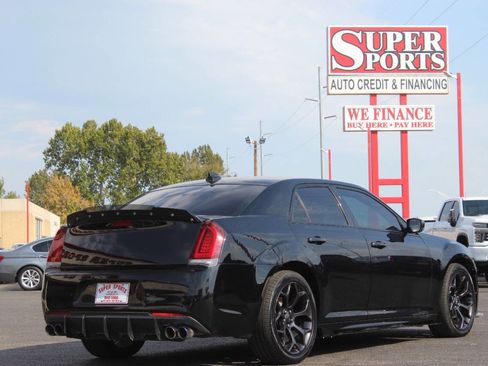 Used 2019 Chrysler 300 S w/ 300S Premium Group 2 image 4