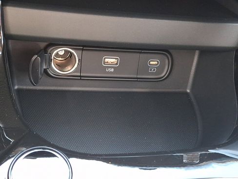 New 2026 Kia Seltos S AWD/4WD image 16