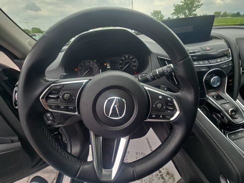 Used 2025 Acura RDX SH-AWD w/ Technology Package image 16