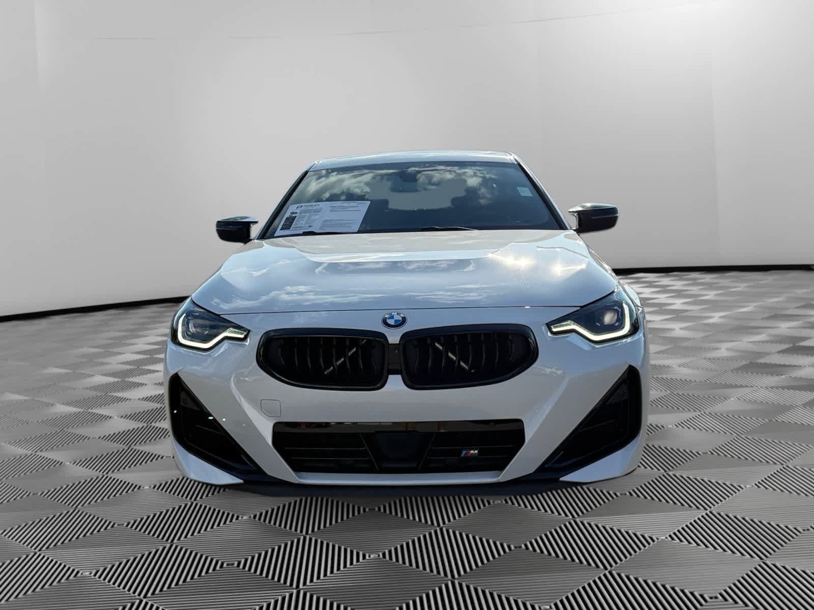 Used 2025 BMW M240i Coupe w/ Premium Package RWD image 8
