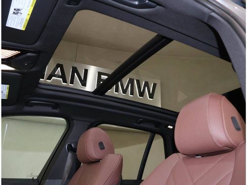 Used 2026 BMW X5 sDrive40i w/ Premium Package RWD image 15