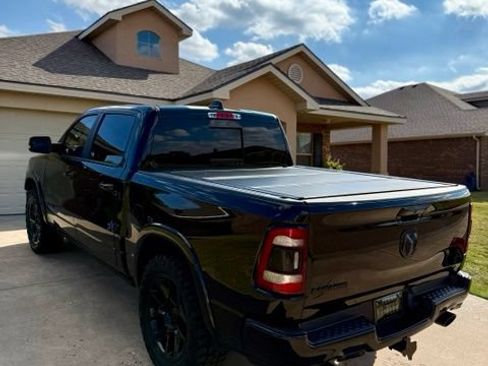 Used 2019 RAM 1500 Laramie RWD image 4