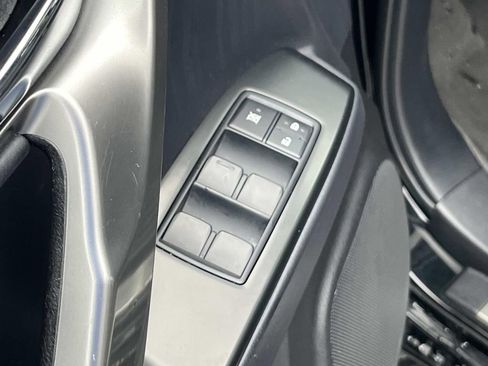 Used 2022 Lexus GX 460 Premium image 23