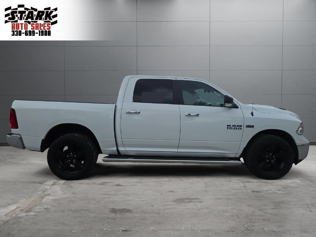 Used 2017 RAM 1500 Classic SLT w/ SLT Plus D←cor Group AWD/4WD image 6