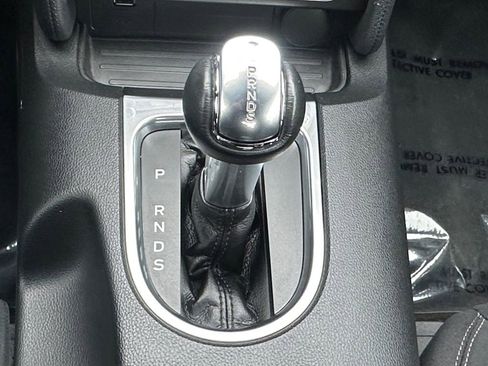 Used 2018 Ford Mustang Coupe image 17