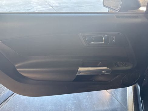 Used 2015 Ford Mustang Coupe image 12