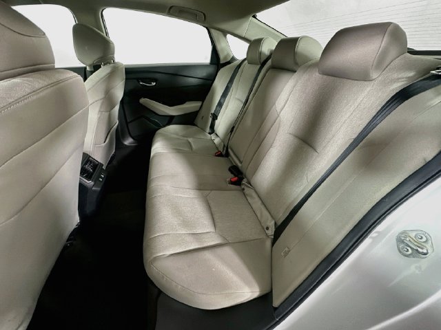 Used 2025 Honda Accord SE image 30