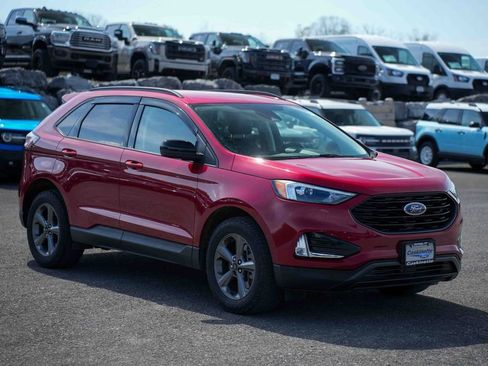 Used 2024 Ford Edge SEL w/ Sport Appearance Package AWD/4WD image 3