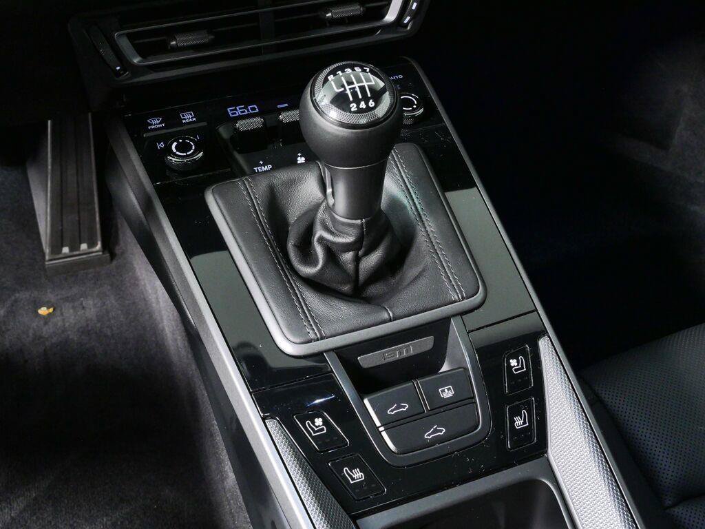 Certified 2023 Porsche 911 Carrera S RWD image 18