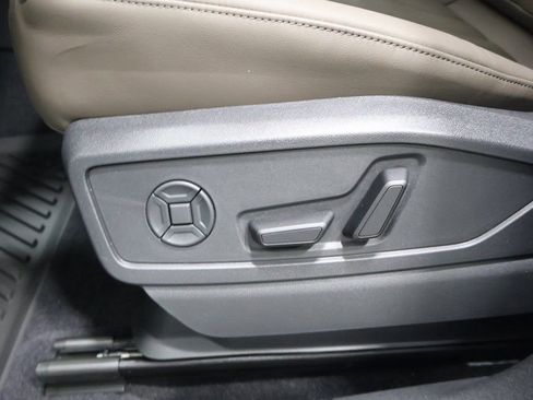 New 2025 Audi Q5 Premium w/ Convenience Package image 14