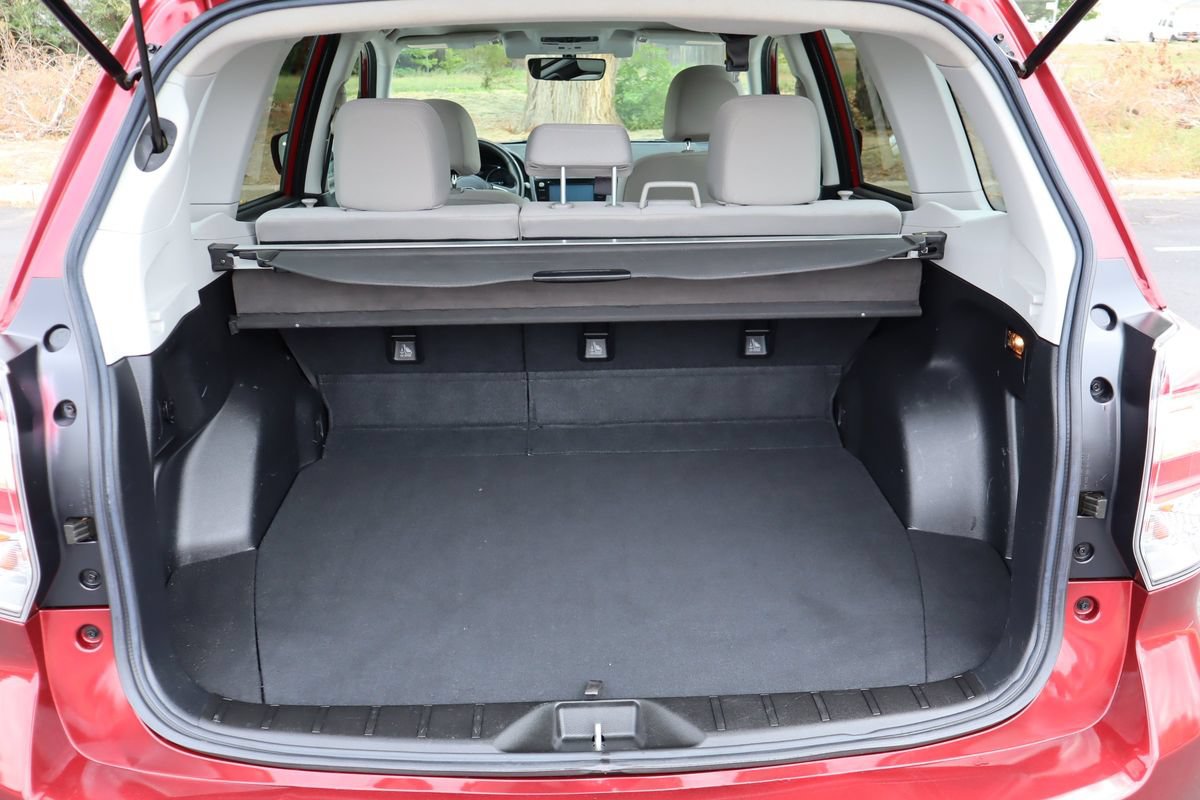 Used 2018 Subaru Forester 2.5i Premium AWD/4WD image 14