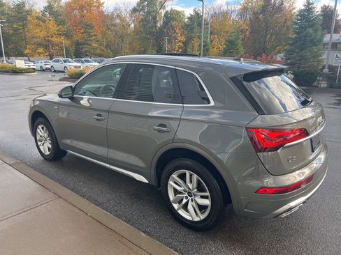 Used 2023 Audi Q5 2.0T Premium w/ Convenience Package image 40